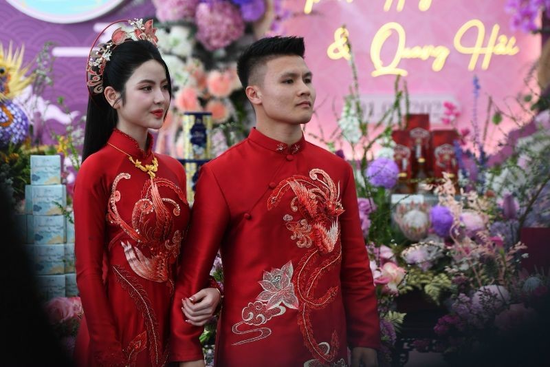 Không gian và chuẩn bị cho lễ ăn hỏi